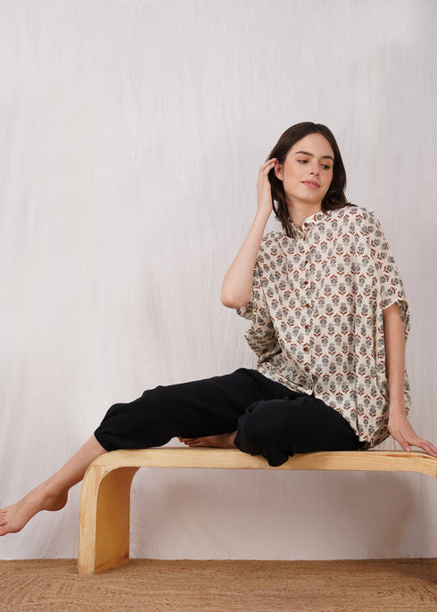 Women's Tia Relaxed Booti Shirt Grey